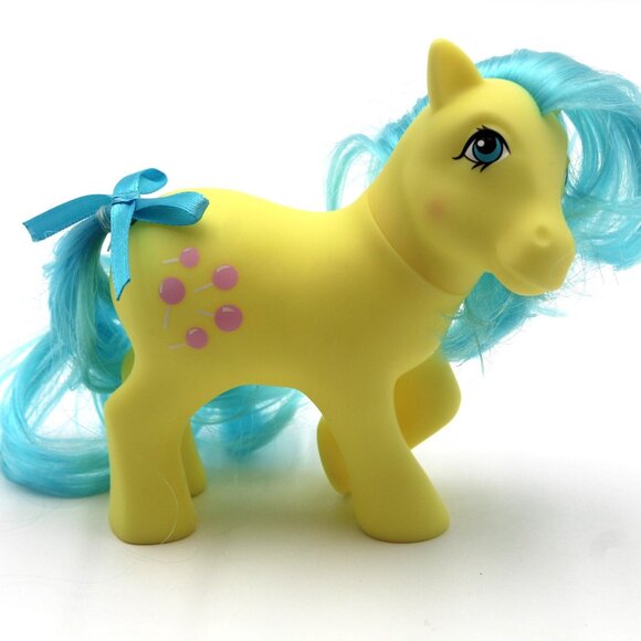 My Little Pony Classic Earth Ponies Tootsie Yellow With Blue Hair Mane MLP 2019 - Picture 1 of 8
